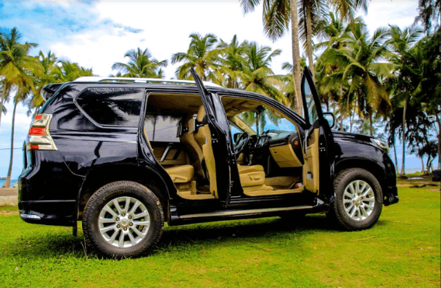 TOYOTA LAND CRUISER PRADO